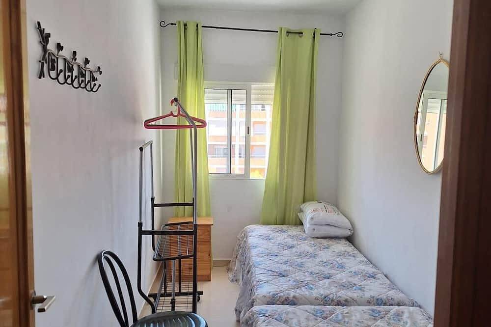 Ganze Wohnung, 3-bedroom apartment 100 m from the beach in Moncofa, Costa del Azahar