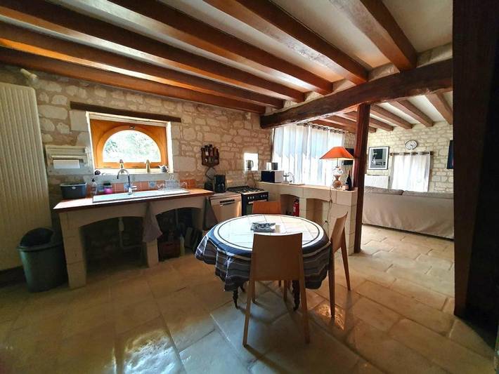 Location de vacances pour 8 personnes, avec vue et jardin, animaux acceptés à Ligré - 4