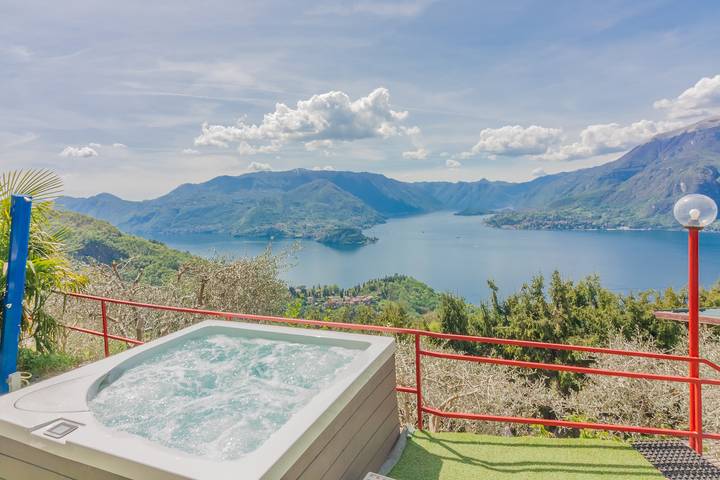 Gîte pour 4 personnes, avec jardin ainsi que terrasse et vue sur le lac dans Perledo