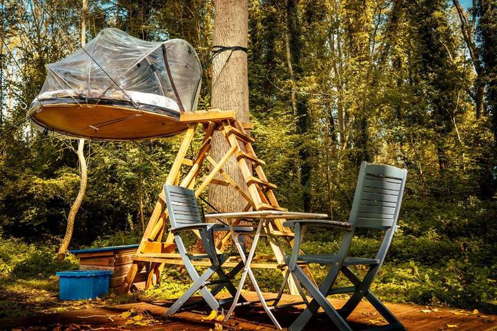 Tente pour 3 personnes, avec jardin et sauna ainsi que piscine et jacuzzi dans Île de France - 2