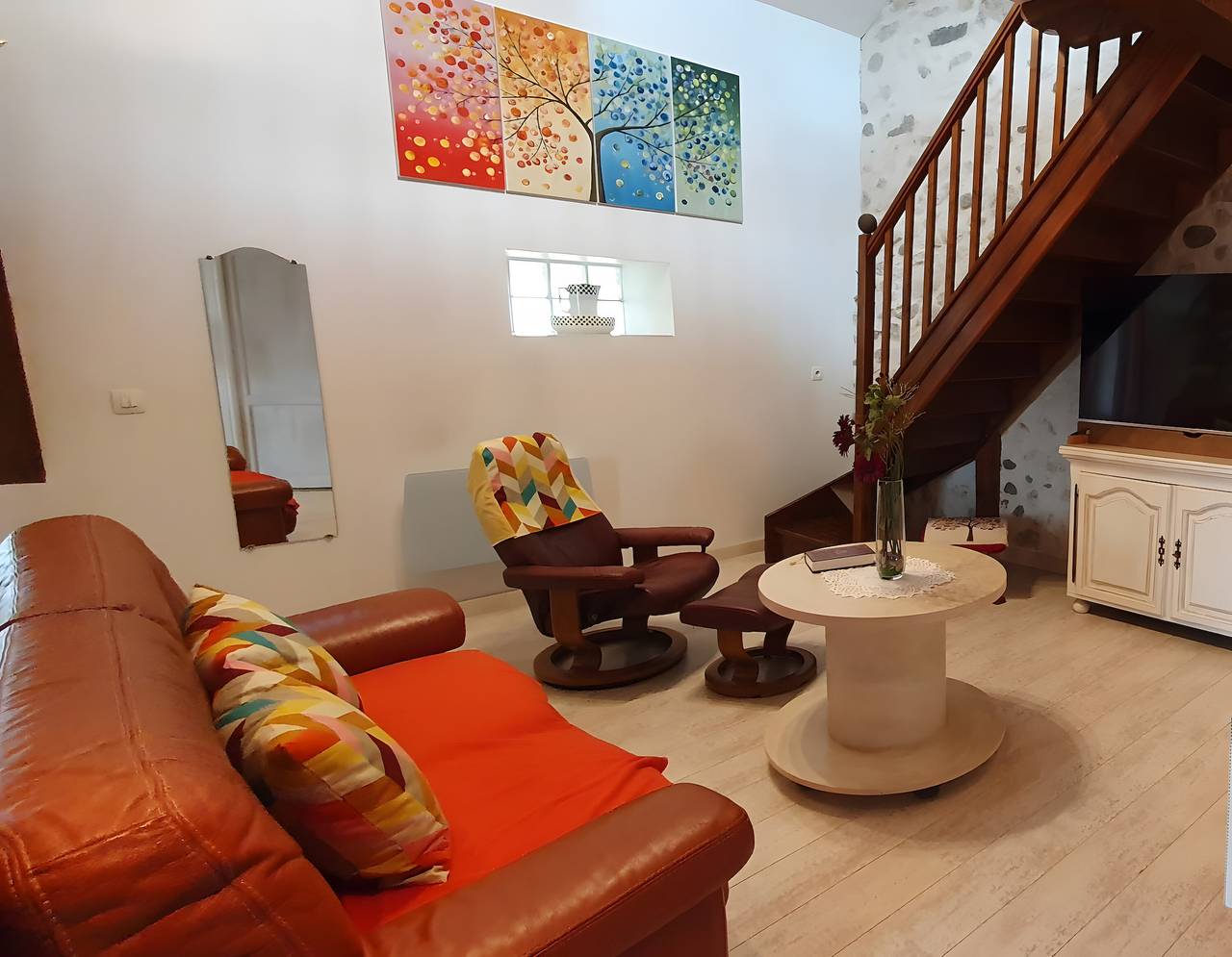 Holiday Home 'Richon' with Private Terrace, Wi-Fi and Air Conditioning in Arandon, Arandon-Passins