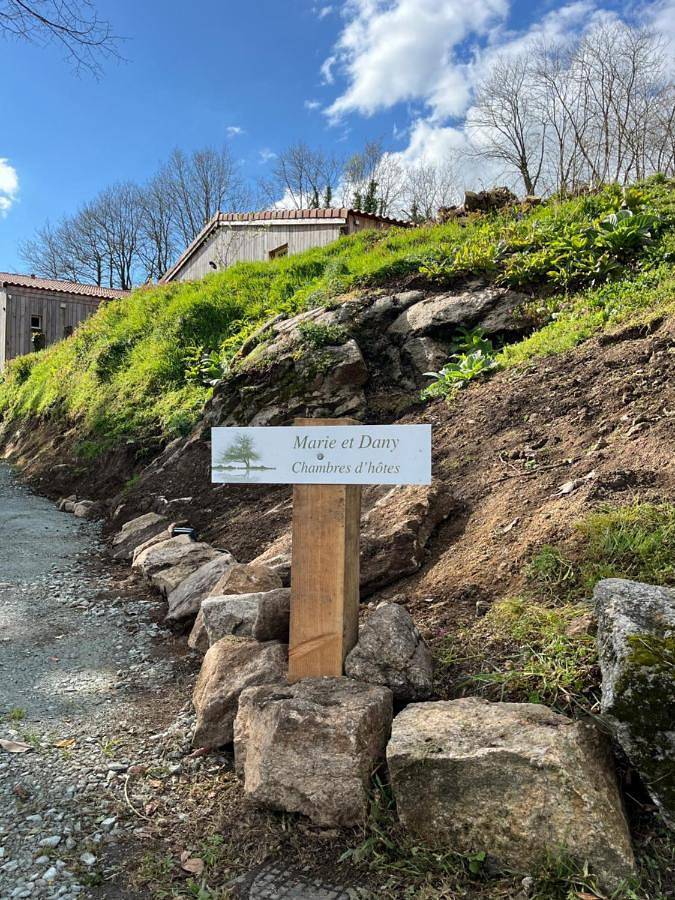 Location de vacances pour 2 personnes, avec jardin ainsi que vue et terrasse dans Sèvremont - 3