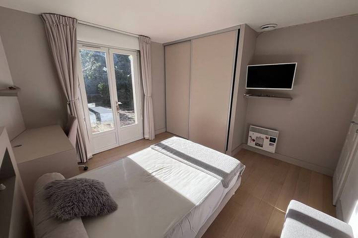 Location de vacances pour 4 personnes, avec terrasse et jardin à Villeneuve-lès-Avignon - 4