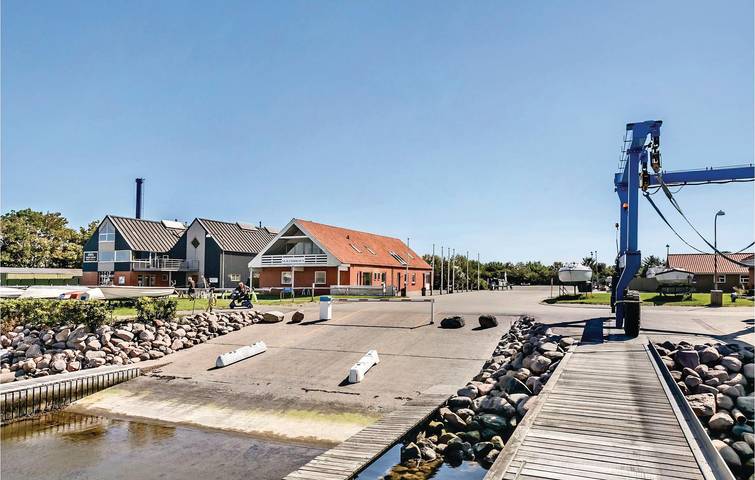 Ferieudlejning for 5 personer, med Terrasse i Bogense