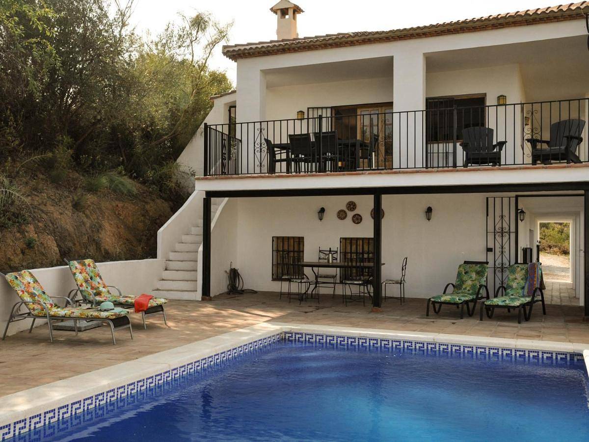 Piltraque - our lovely country villa to rent in Andalucia, Spain in Colmenar, Cordillera Penibética