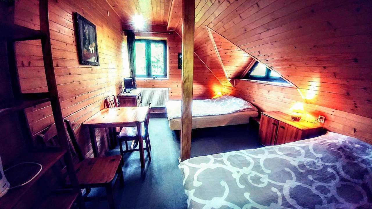 Chata z bali Bukowina in Bieszczady