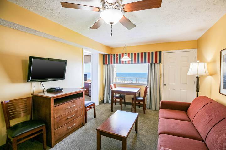 Entire apartment, Jade Tree Cove Resort in Myrtle Beach, Grand Strand