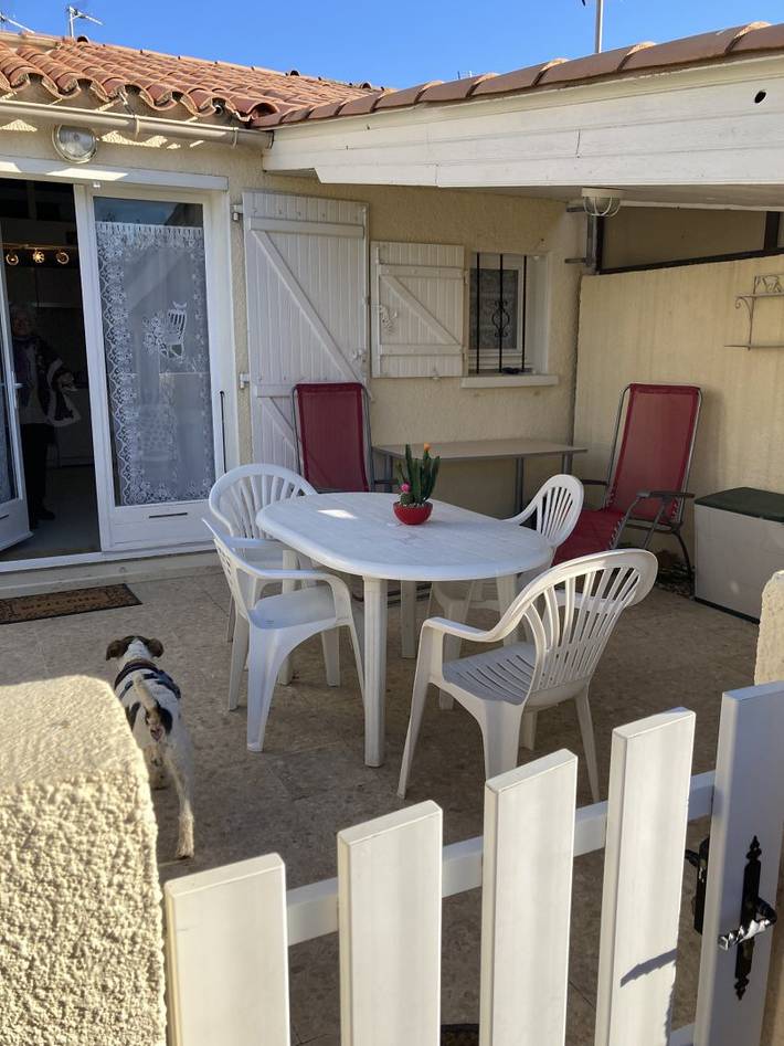 Gîte pour 4 personnes, avec terrasse, animaux acceptés
