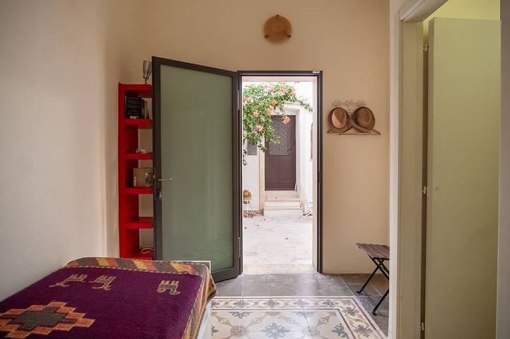 A corner of tranquility in a typical Salento historic center in Galatone, Golfo de Tarento