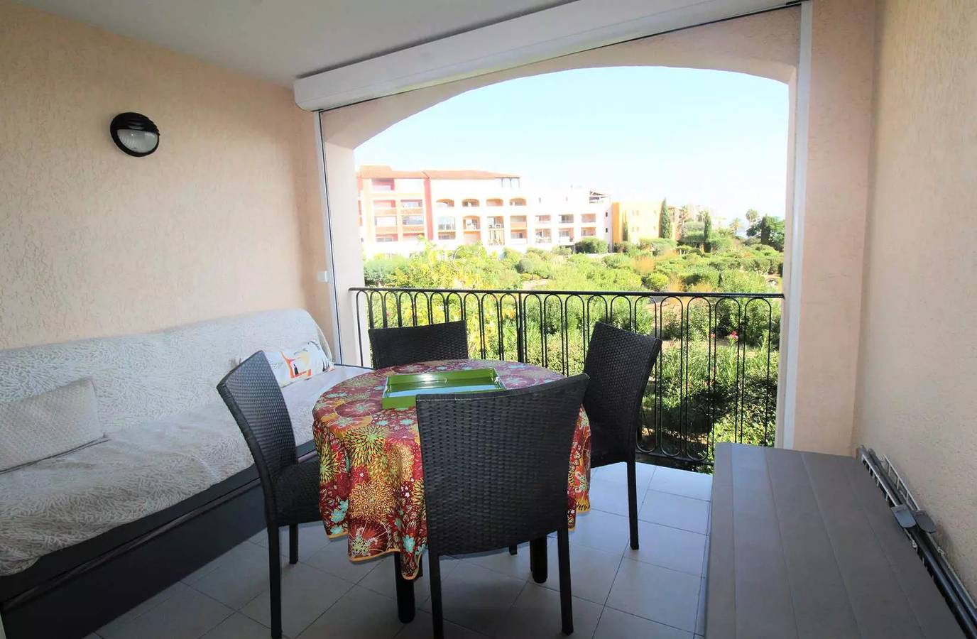 Appartement entier, Appt 3 pers avec piscine et accès plage in Port Cogolin, Gassin