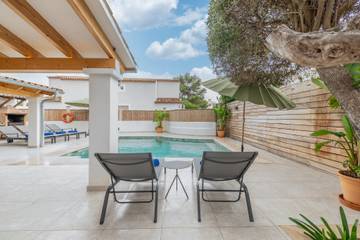 Villa in Pollença, Serra de Tramuntana für 8 