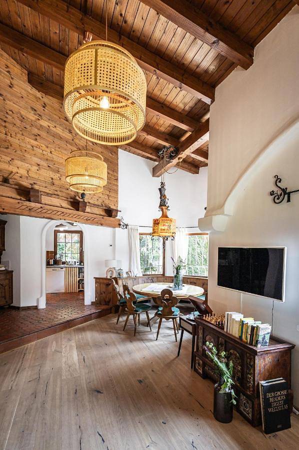 Alpin-Chalet in Alleinlage in Bad Ischl - Wald, Kamin, Sauna und Badeplatz in Bad Ischl, Bezirk Gmunden