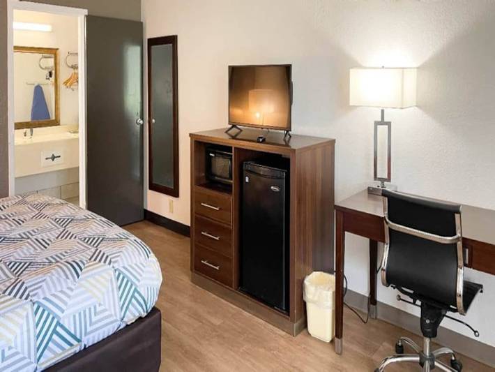 Apartamento entero, 1 cama king size | No fumadores in Opelika (Alabama), Alabama