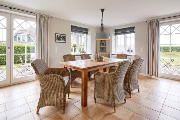 Ferienhaus für 6 Personen, mit Garten und Terrasse sowie Sauna in Borgsum - 2