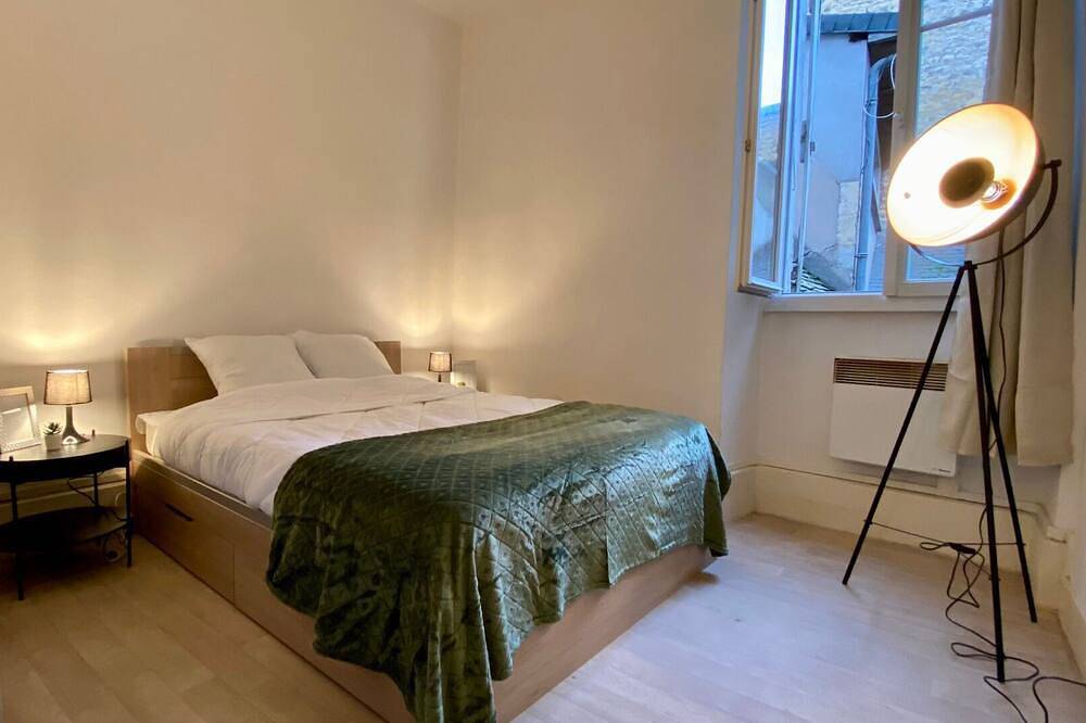 Entire apartment, The Chapter in Nevers, Nièvre