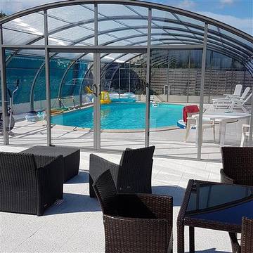 Gîte pour 6 personnes, avec piscine et jacuzzi ainsi que terrasse et jardin dans Val-de-Saire