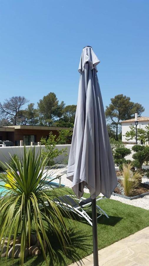 Chambre d’hôte pour 2 personnes, avec vue ainsi que piscine et jardin, animaux acceptés à La Londe-les-Maures - 3