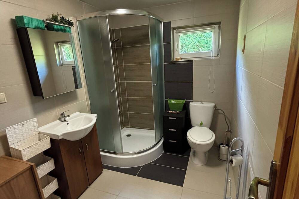 Cozy cottage located in a quiet part of Vychylovka in Mittelslowakei