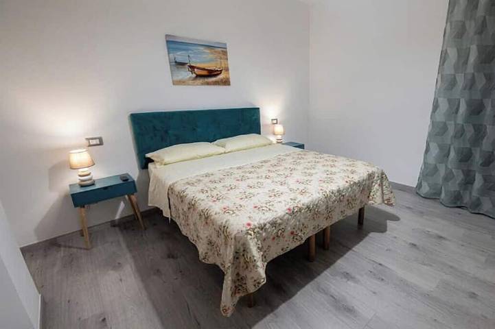 Casa Alba, apartment within walking distance of major points of interest in Taranto, Golfe de Tarente