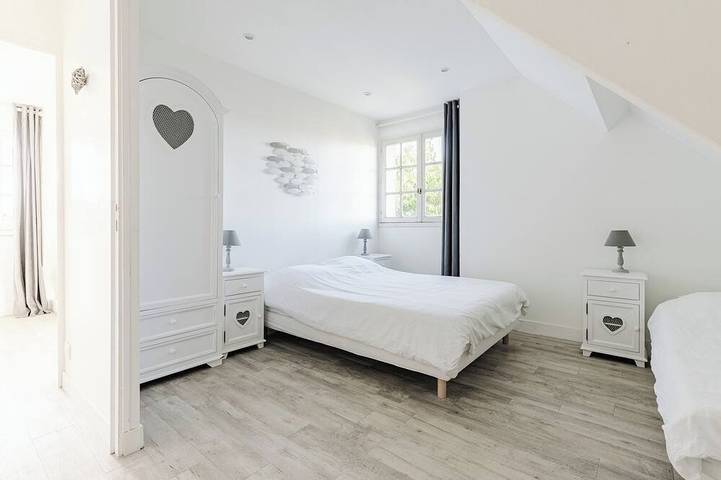 Villa pour 15 personnes, avec jacuzzi et jardin à Villers-sur-Mer - 2
