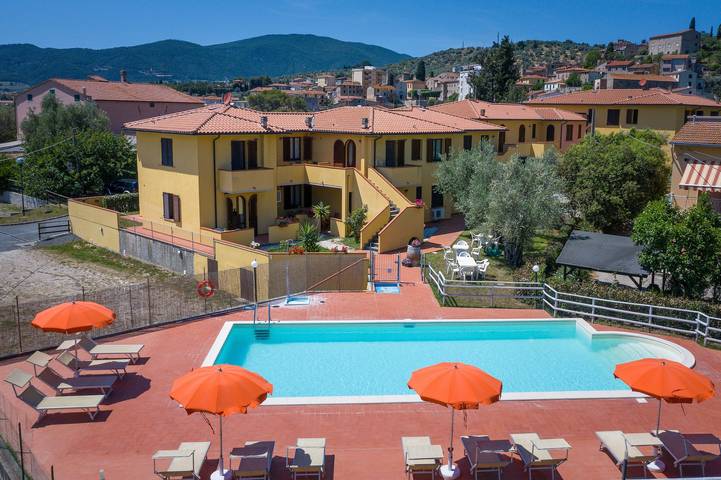 Appartamento intero, Appartamento Monolocale Frantoio con Terrazza in Suvereto, Costa degli Etruschi