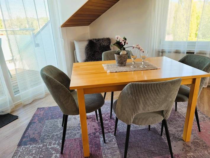 Ferienwohnung für 3 Personen, mit Balkon und Terrasse sowie Ausblick in Mettnau - 3