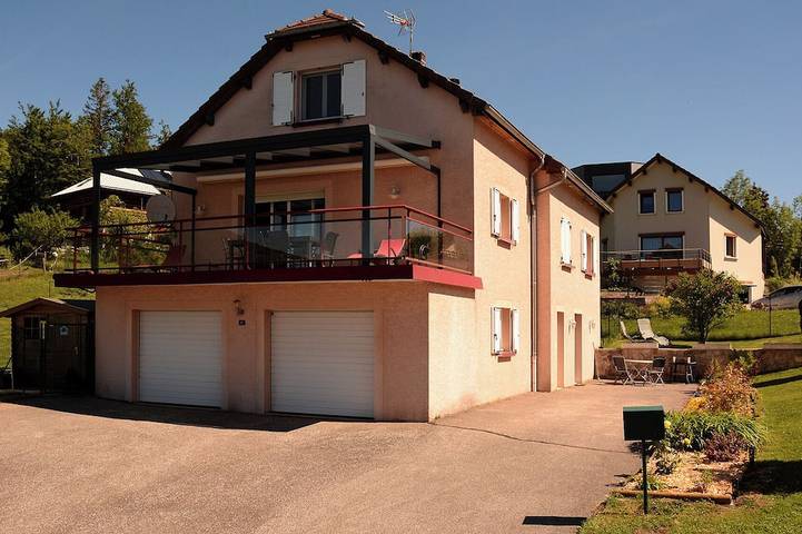 Gîte pour 4 personnes, avec Terrasse et Jardin