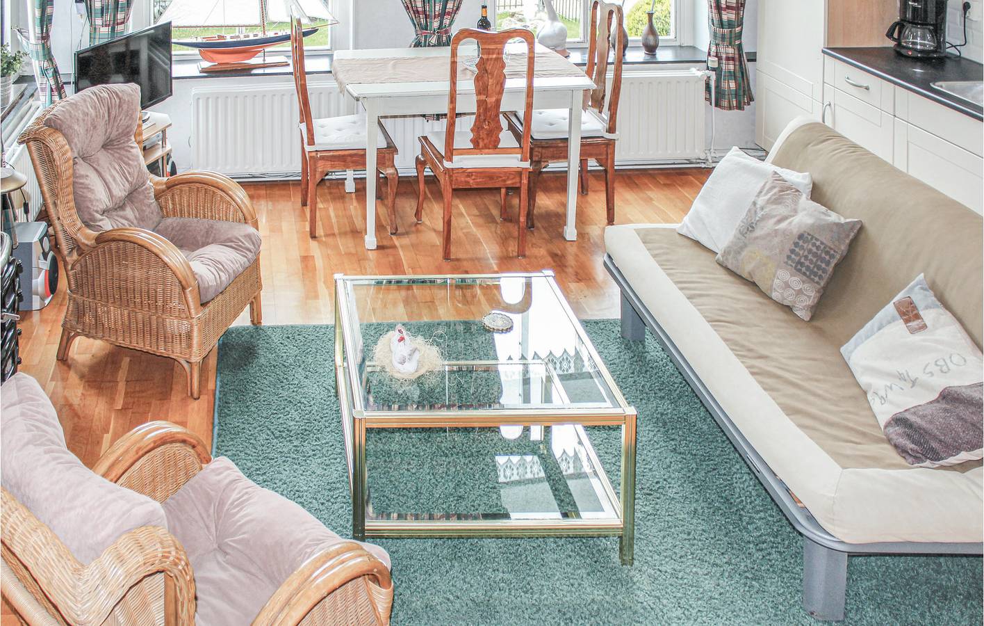 Geheel vakantieappartement, Vakantieappartement voor 4 personen met terras in IJsselmeer