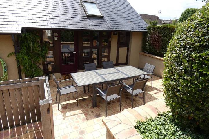 Villa pour 7 personnes, avec Terrasse et Jardin