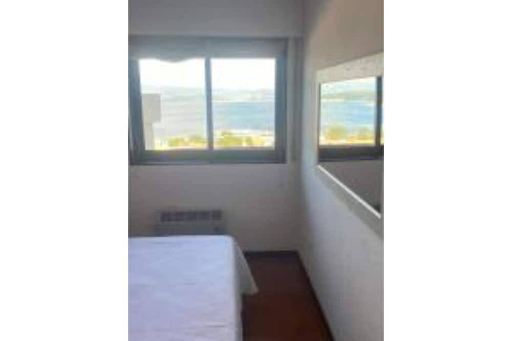 Entire apartment, Urb. Black Stones in San Vicente do Mar, O Grove