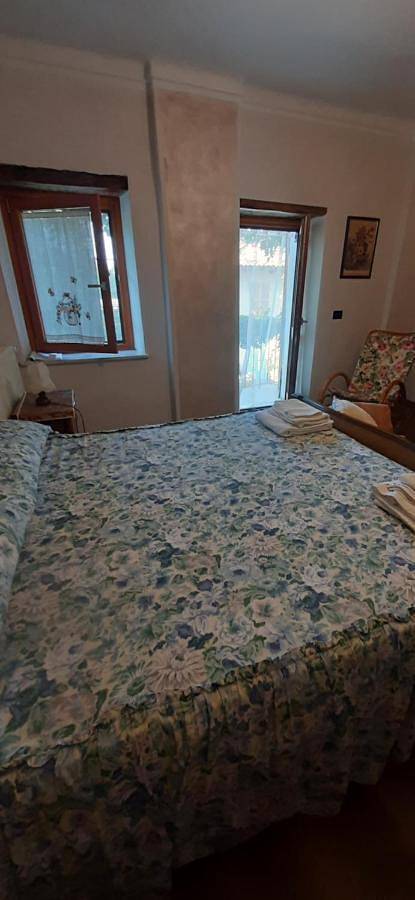 Maison d’hôte pour 4 personnes, avec jardin et vue à Cherasco - 2