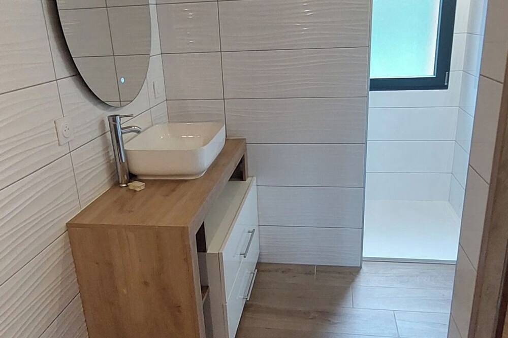 Large, bright 160m2 house for 8 people in Saint-Michel-de-Chaillol, Écrins National Park