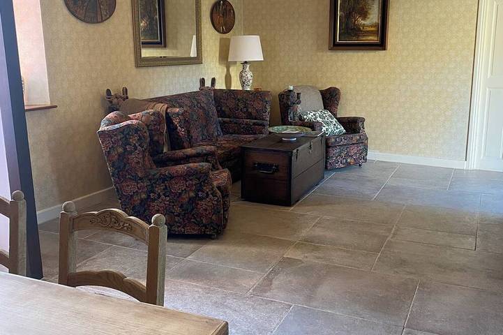 Gîte pour 2 personnes, avec terrasse à La Tour-sur-Orb - 4