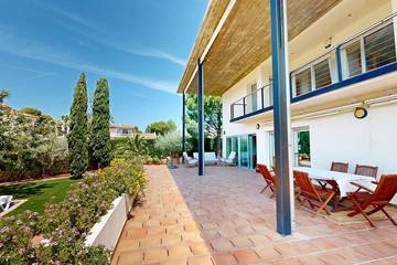 Villa pour 10 Personnes dans Terres de l'Èbre, Costa Dorada, Photo 2
