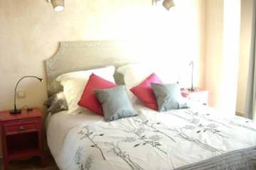 Appartement De Vacances pour 4 Personnes dans Salon-de-Provence, Région d'Aix-en-Provence, Photo 1