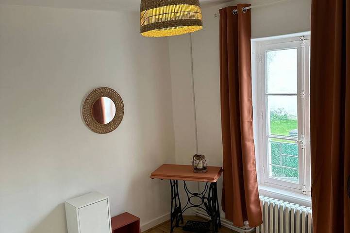 Gîte pour 8 personnes, avec jardin dans Gare De La Bourboule - 3