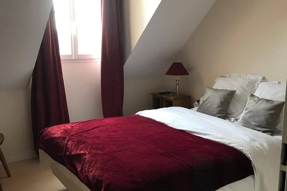Luxueuse maison neuve sur golf d'Omaha Beach, piscine privée chauffée in Port-en-Bessin-Huppain, Région de Bayeux