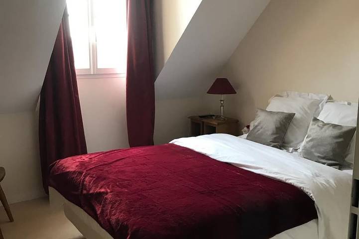 Location de vacances pour 8 personnes, avec jardin, animaux acceptés à Port-en-Bessin-Huppain - 4