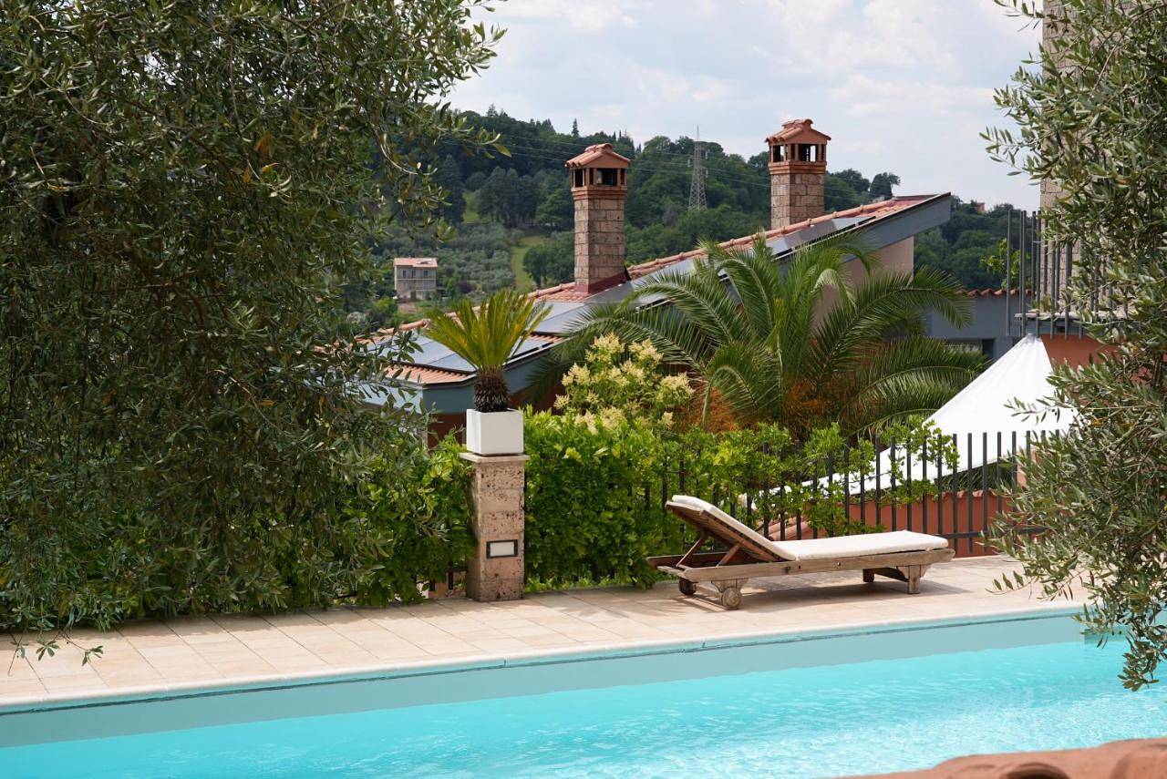 Villino con piscina in Terni, Terni Provinz