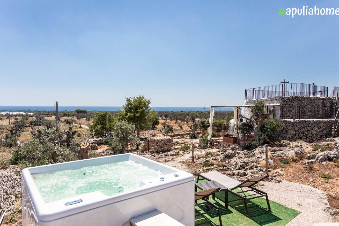 Ganze Wohnung, Emma's Trulli in Salento in Capilungo, Golf von Tarent