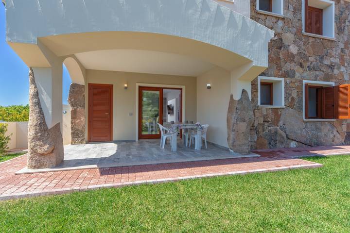 Location de vacances pour 6 personnes, avec jardin à Budoni - 2