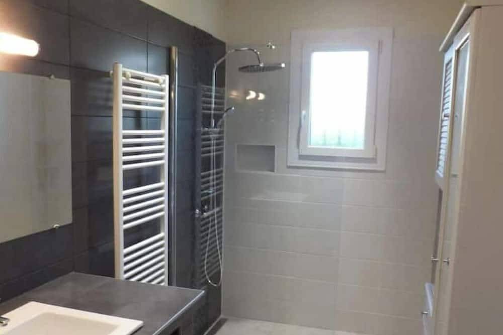 Maison Agréable 3ch Proche Bordeaux Gironde St Emilion in Saint-Sulpice-et-Cameyrac, Región de Burdeos