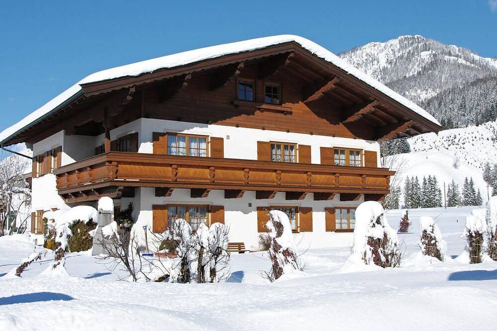 Ganze Wohnung, 4-Personenwohnung, Zuhaus No.2 - Gästehaus  Glaagut - Familie Hain in Hochfilzen, Saalbach-Hinterglemm