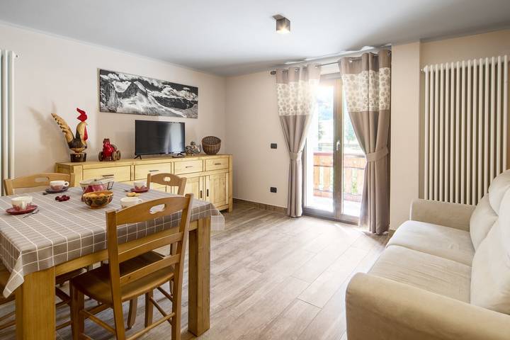 Gîte pour 4 personnes, avec Balcon et Jardin dans Vallée d'Aoste - 2