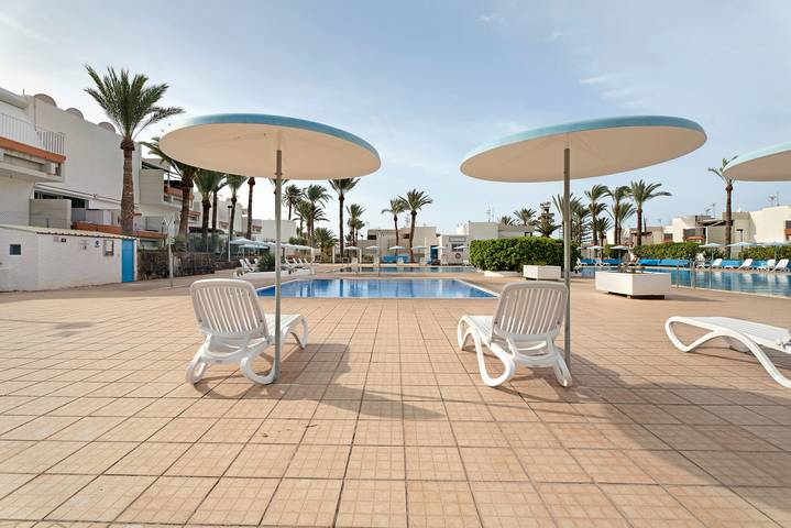 Gîte pour 3 personnes, avec jardin dans Las Galletas - 2