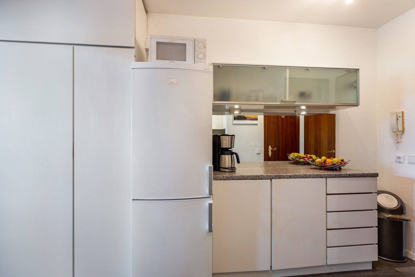 Appartement 'Seesucht' met uitzicht op het meer, balkon en Wi-Fi, foto 12