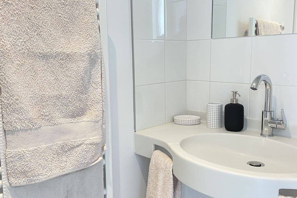 Appartement entier, Appartement au pied des rochers in Saint-Guénolé, Penmarch