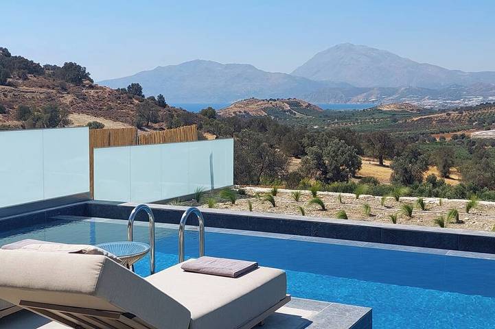 Villa für 4 Personen, mit Pool und Whirlpool - 1