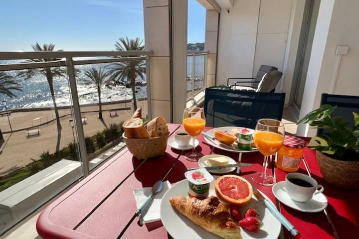 Ferienwohnung für 4 Personen, mit Balkon, kinderfreundlich in Antibes - 2