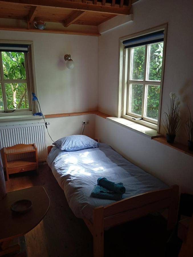 Single Room with Private External Bathroom in Loppersum (gemeente), Nederlandse Noordzeekust